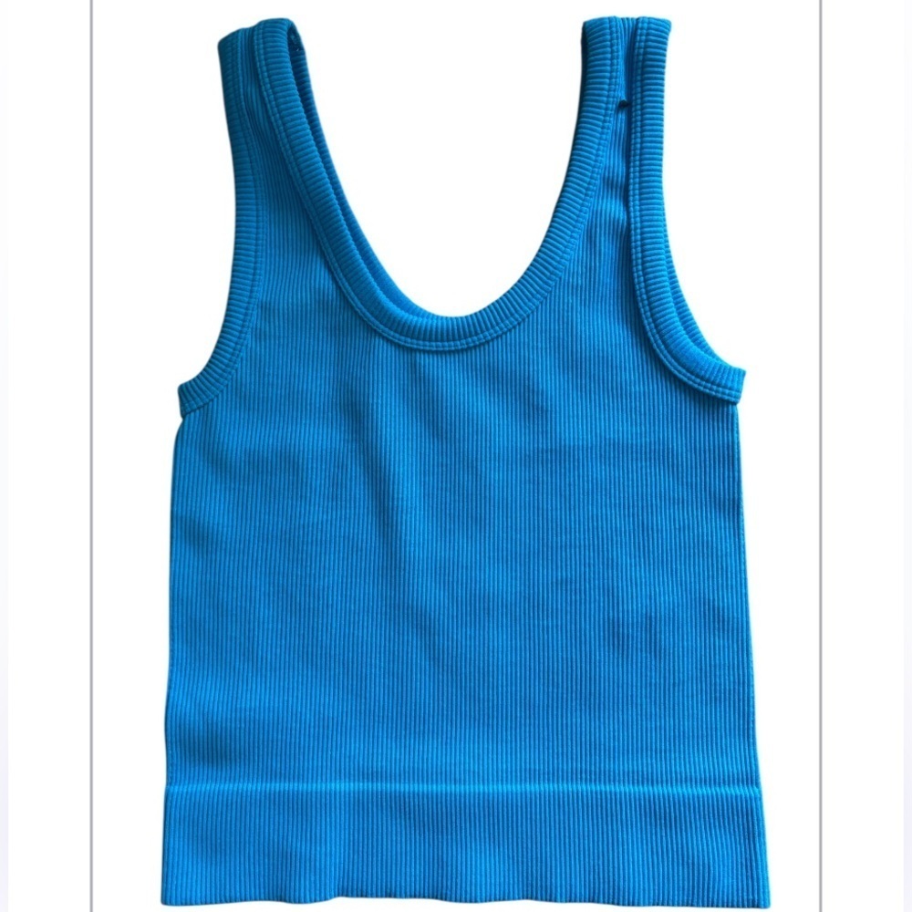 HYFVE Stretchy Ribbed Tank Top NWOT